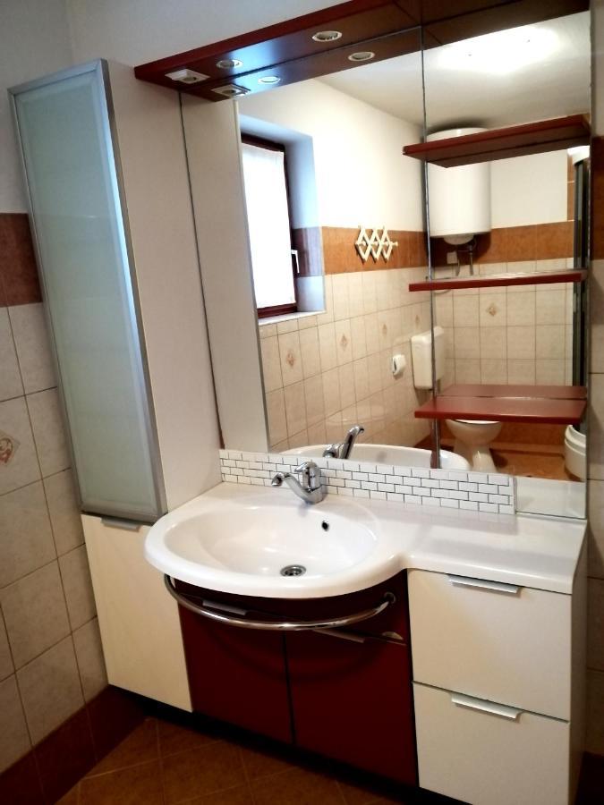Apartmaji Renc Rence エクステリア 写真