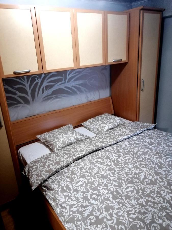 Apartmaji Renc Rence エクステリア 写真